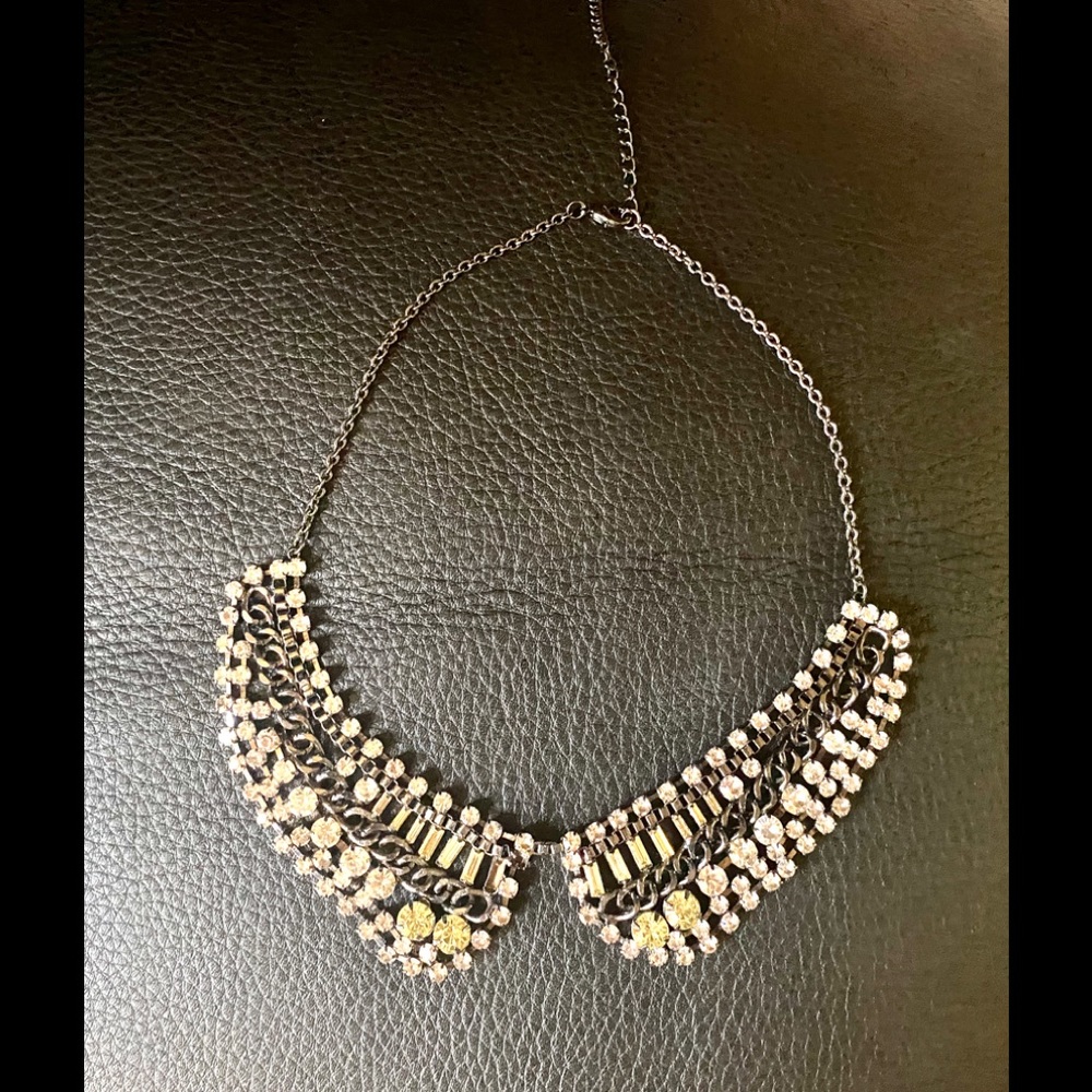 Collar Necklace